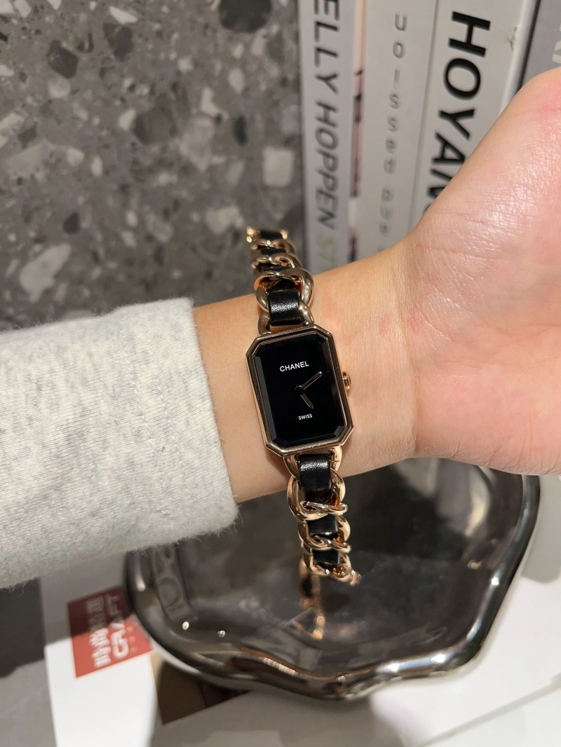 CHXNXL ModernLook 235605