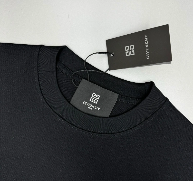 EasyMatch Gxvxnchy T-Shirts 95506