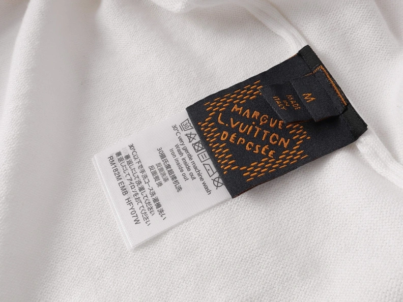 Elegant LX T-Shirts 98007