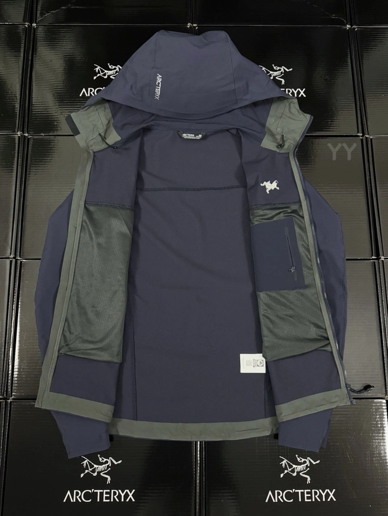 AllSeason Arx Txryx Coats 90001