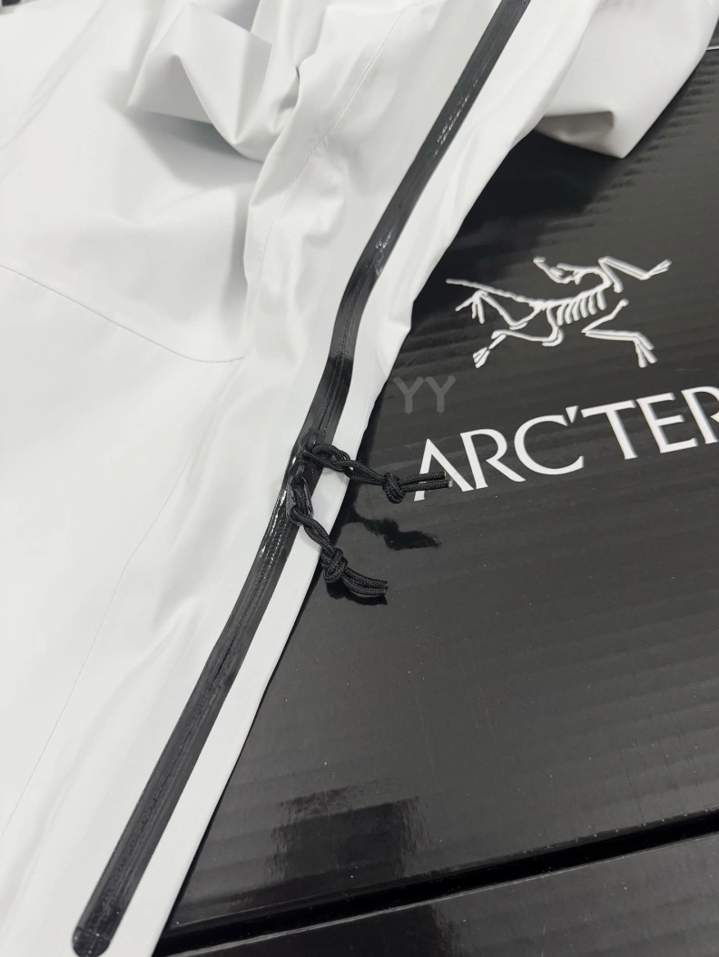Comfortable Arx Txryx Coats 89992