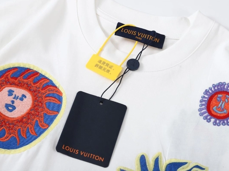 Comfortable LX T-Shirts 97973