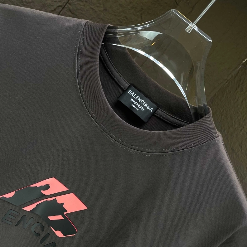 Bxlxnciaga T-Shirts Sophisticated 91707