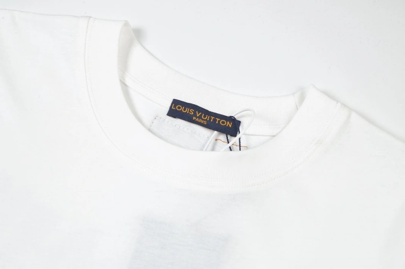 Minimalist LX T-Shirts 97913