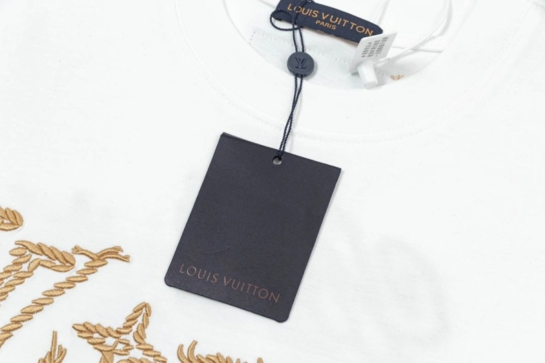 LX T-Shirts Sleek 97854