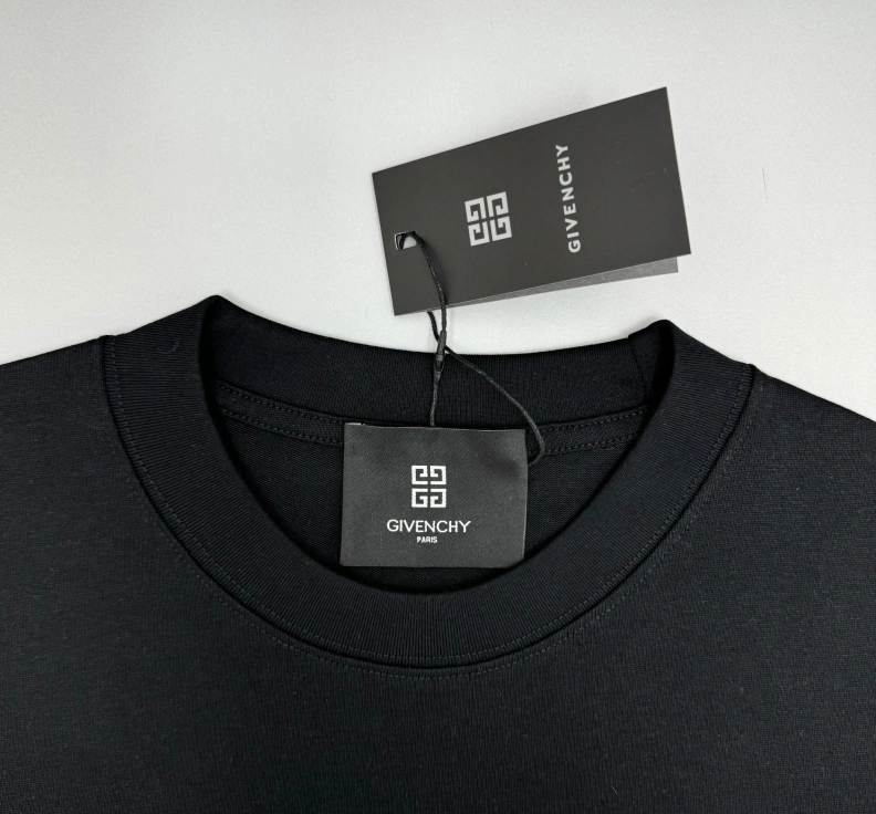 Gxvxnchy T-Shirts Comfortable 95479