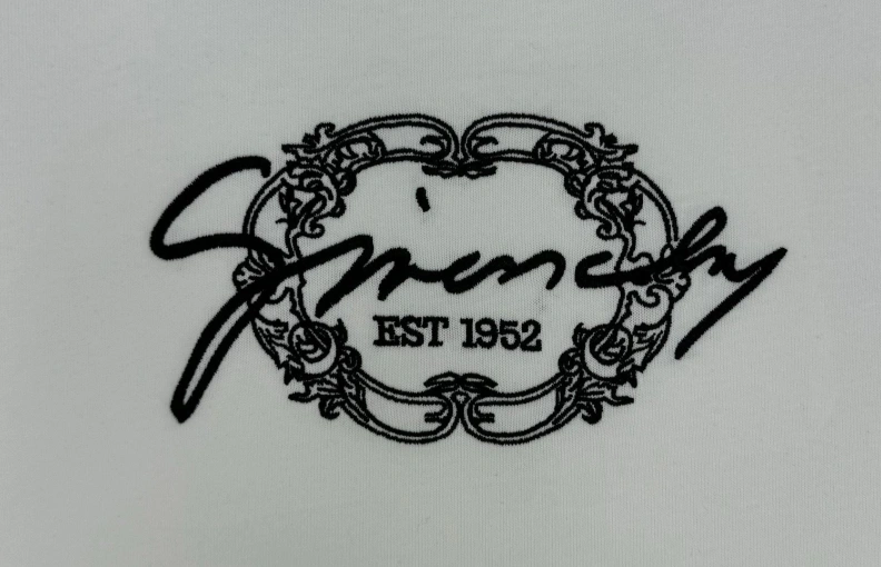 Gxvxnchy T-Shirts Lightweight 95473
