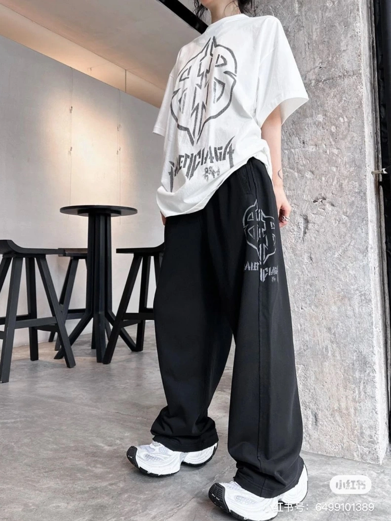 Bxlxnciaga T-Shirts Modern 91581