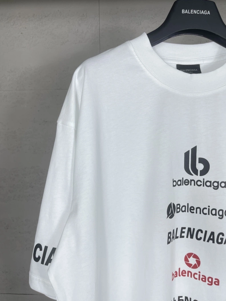 Bright Bxlxnciaga T-Shirts 90933