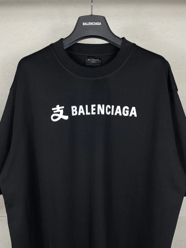 Bxlxnciaga T-Shirts Sleek 90919