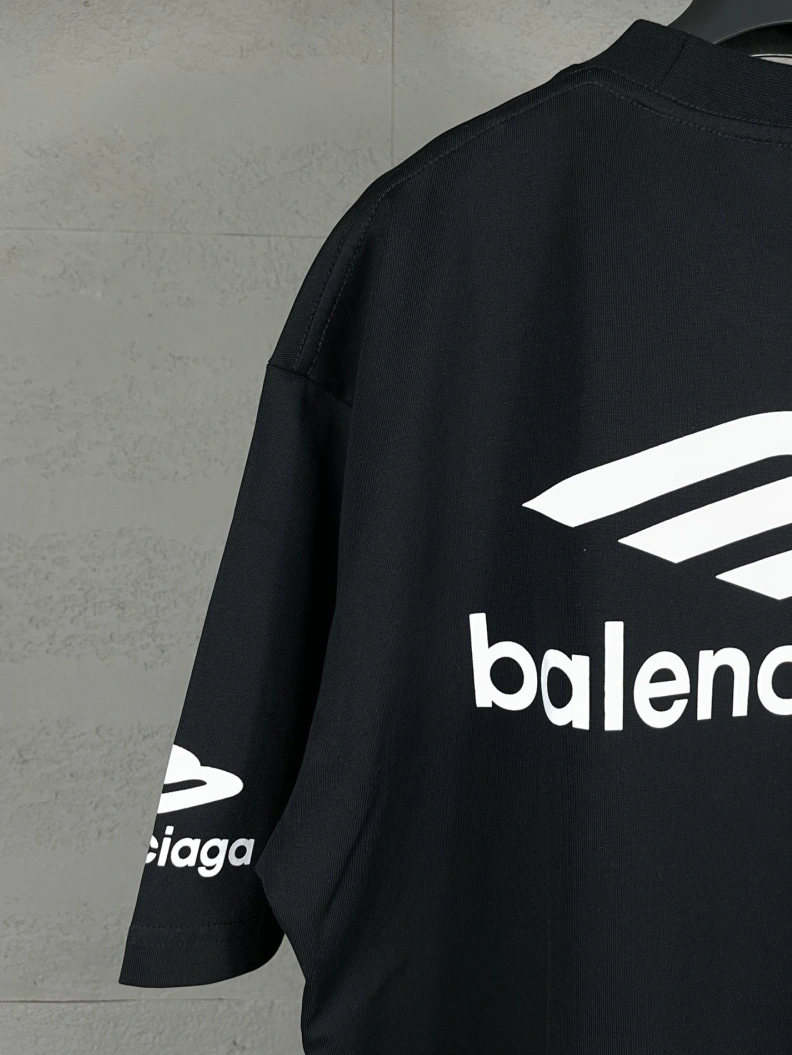 Versatile Bxlxnciaga T-Shirts 90846