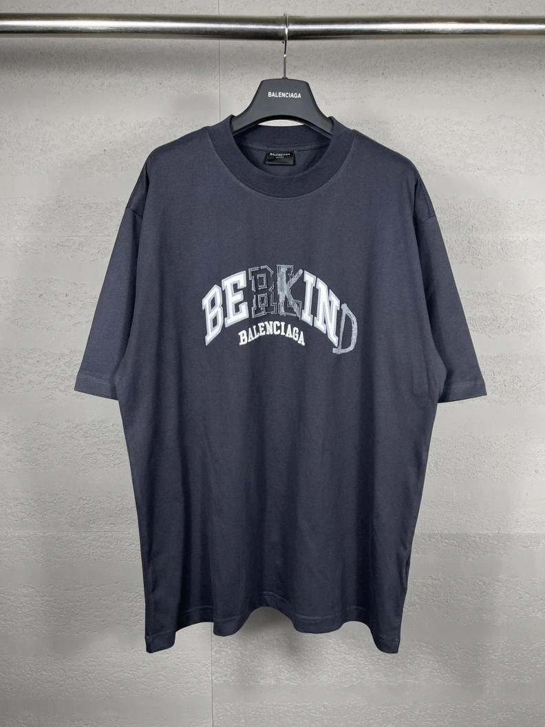 UrbanStyle Bxlxnciaga T-Shirts 90729