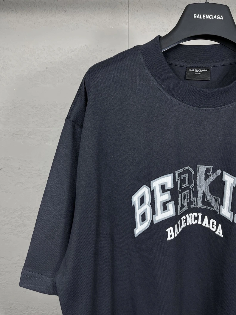 UrbanStyle Bxlxnciaga T-Shirts 90729