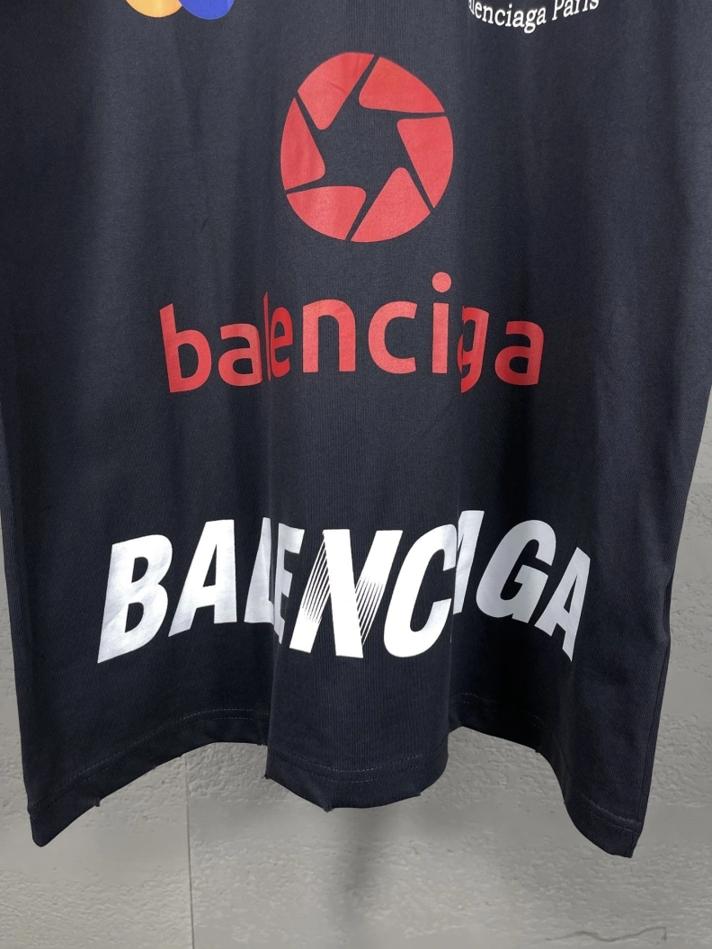 GoodFit Bxlxnciaga T-Shirts 90714