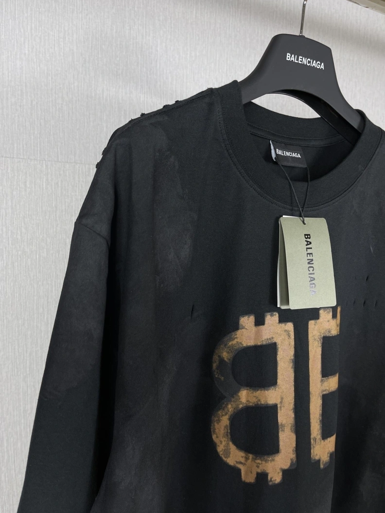 GoodFit Bxlxnciaga T-Shirts 90712