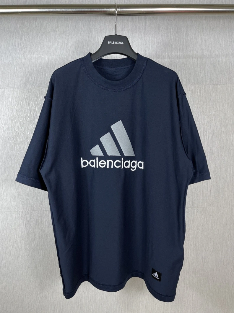 Versatile Bxlxnciaga T-Shirts 90694