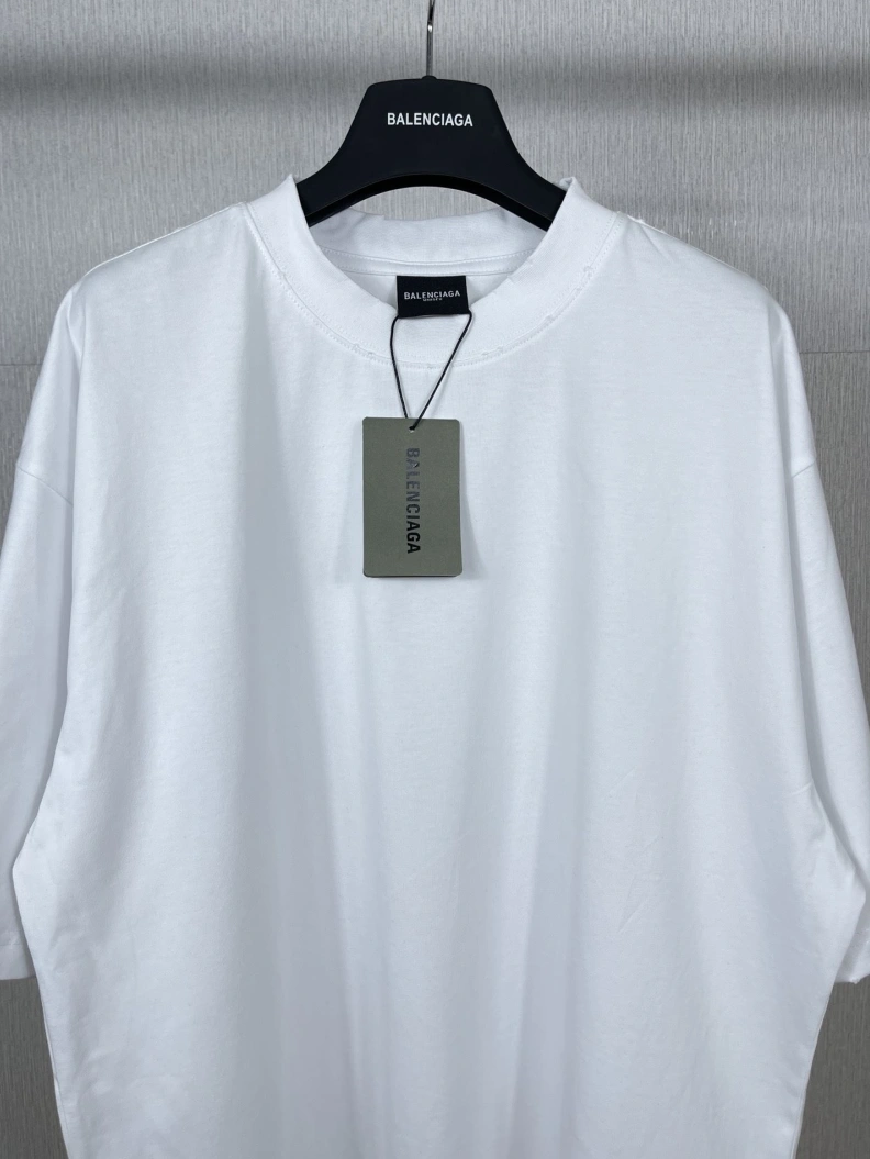 Elegant Bxlxnciaga T-Shirts 90676