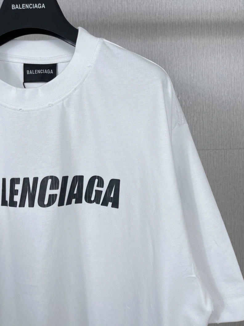 WellDesigned Bxlxnciaga T-Shirts 90615