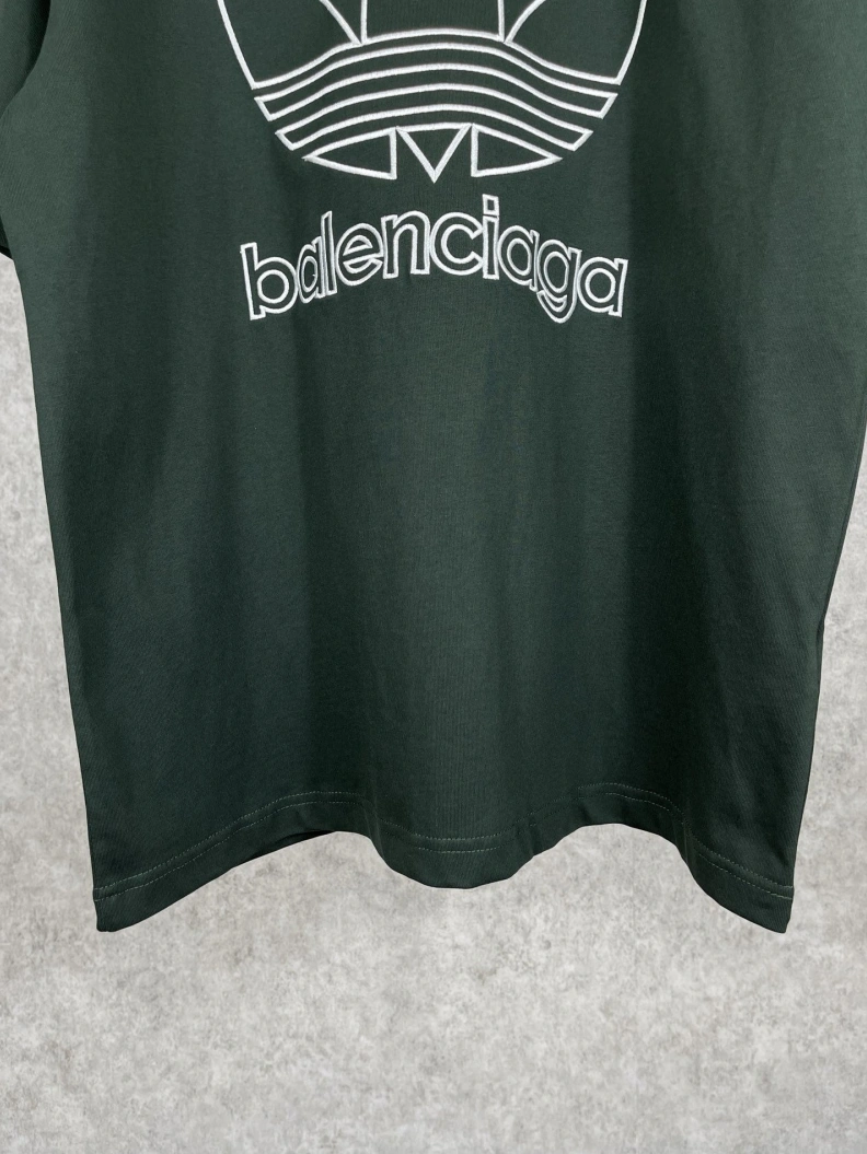 Minimalist Bxlxnciaga T-Shirts 90607