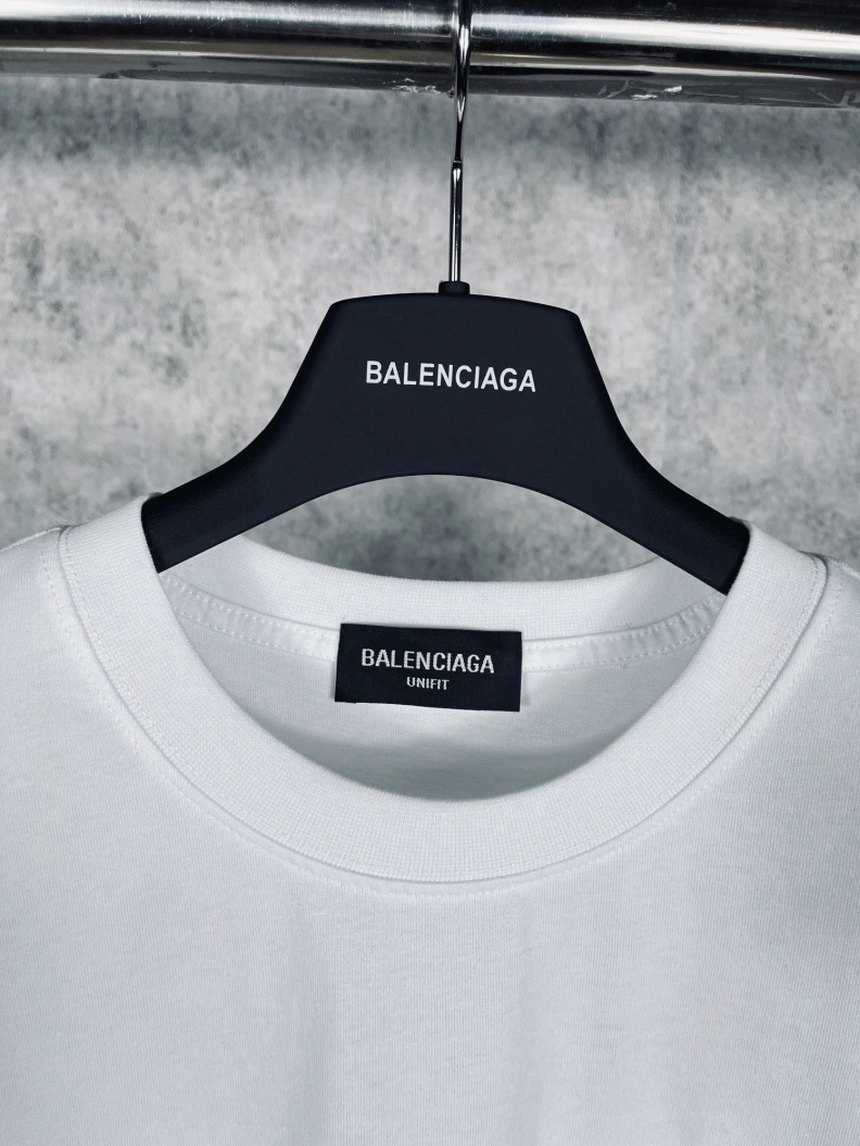Bold Bxlxnciaga T-Shirts 90569