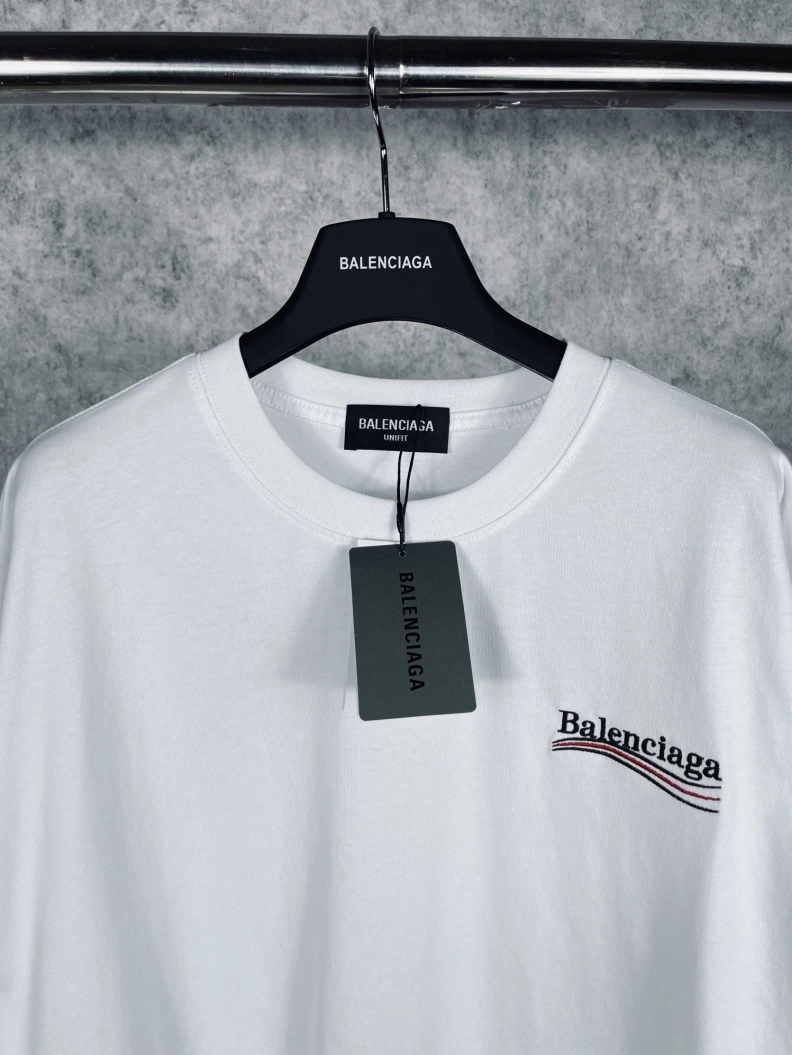 Bold Bxlxnciaga T-Shirts 90569