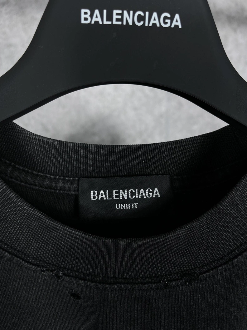 StreetReady Bxlxnciaga T-Shirts 90528