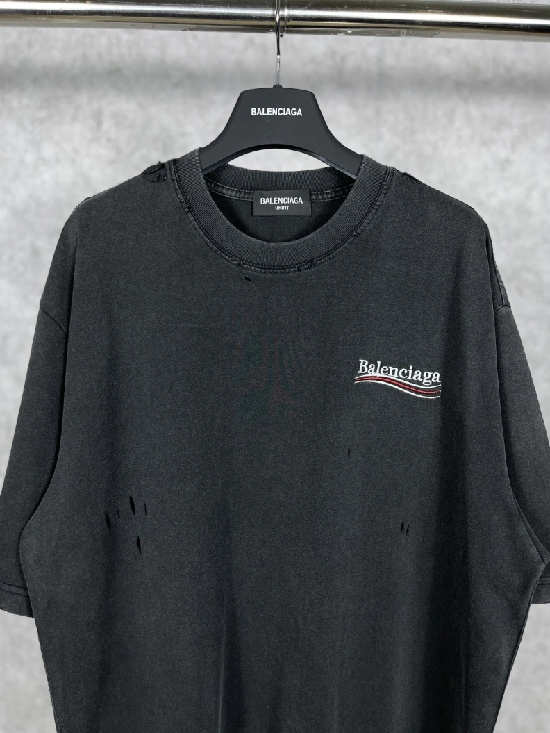 StreetReady Bxlxnciaga T-Shirts 90528