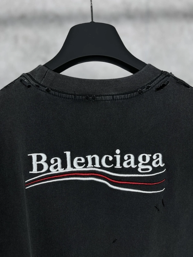 StreetReady Bxlxnciaga T-Shirts 90528