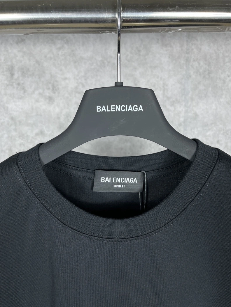 NewStyle Bxlxnciaga T-Shirts 90498