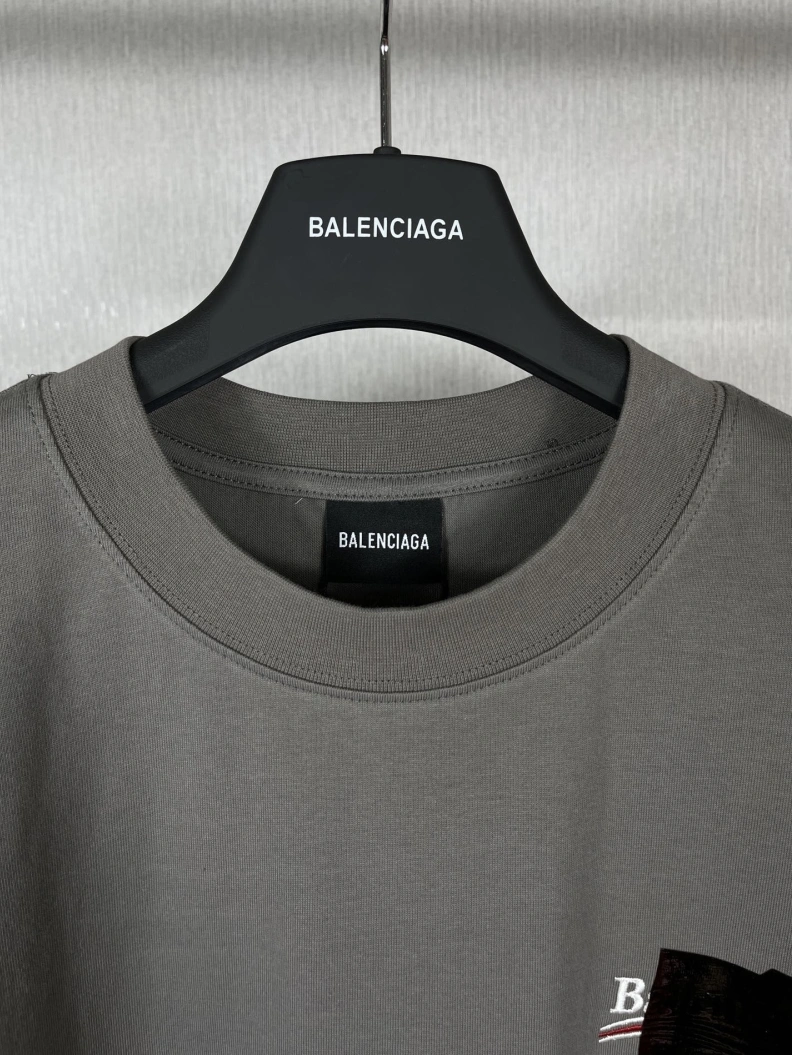 Versatile Bxlxnciaga T-Shirts 90472