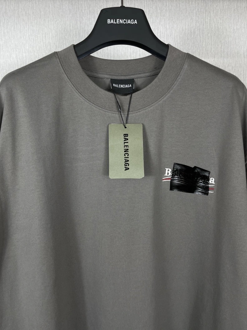 Versatile Bxlxnciaga T-Shirts 90472