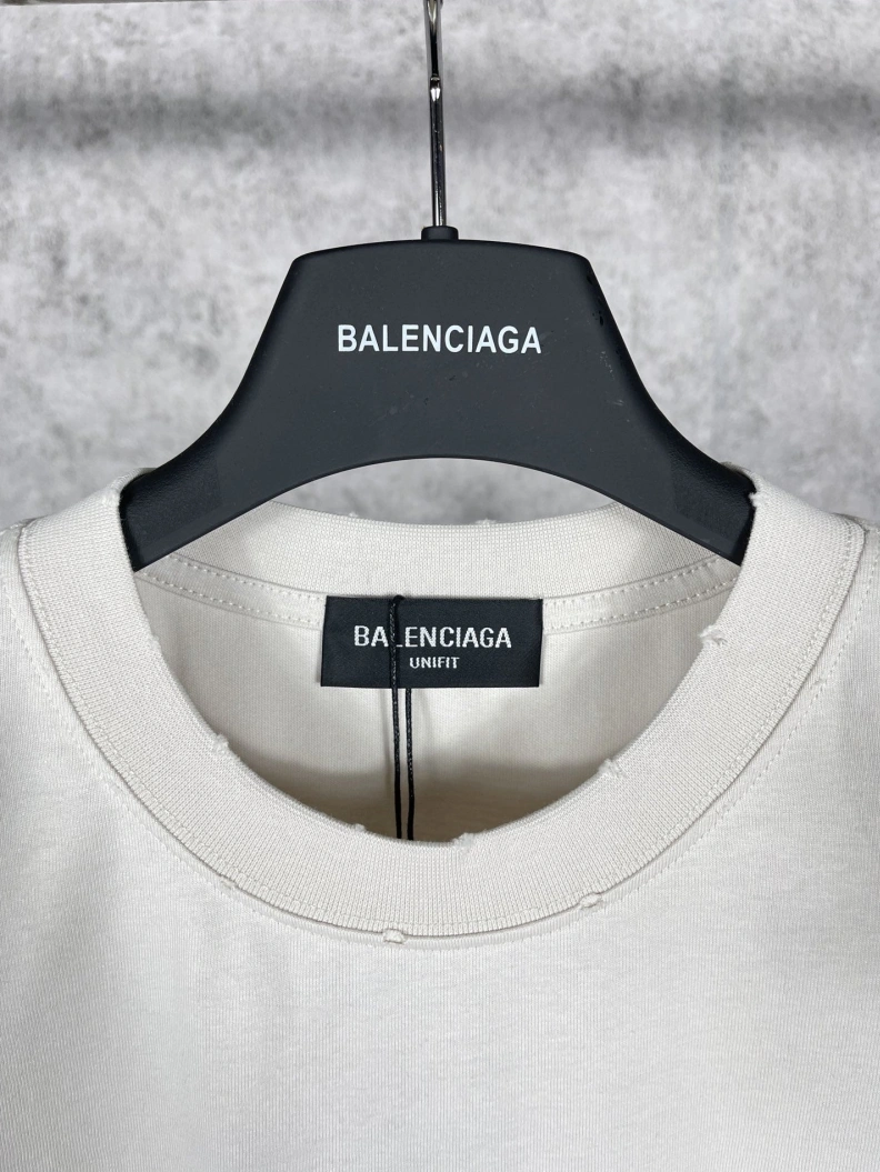 NewStyle Bxlxnciaga T-Shirts 90457