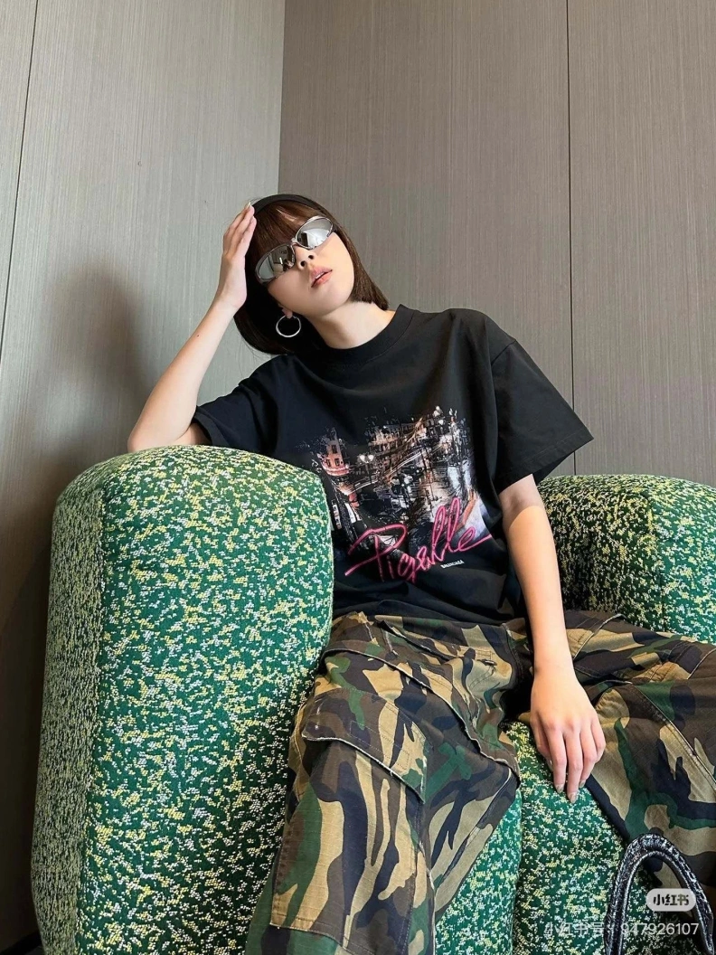 Vibrant Bxlxnciaga T-Shirts 91487