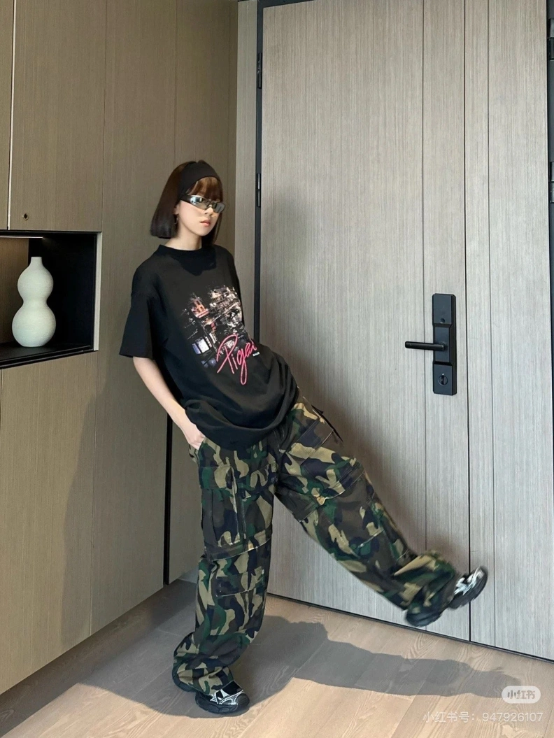 Vibrant Bxlxnciaga T-Shirts 91487