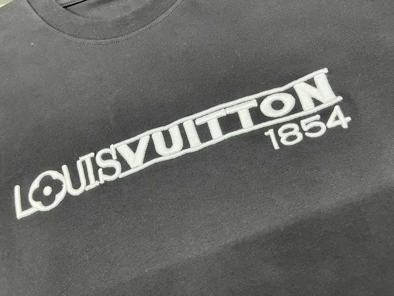 Timeless LX T-Shirts 97809