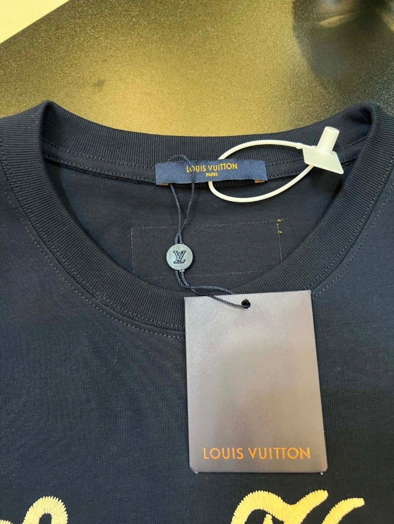 LX T-Shirts Fashionable 97799