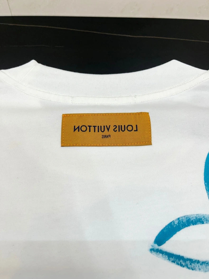 Versatile LX T-Shirts 97795