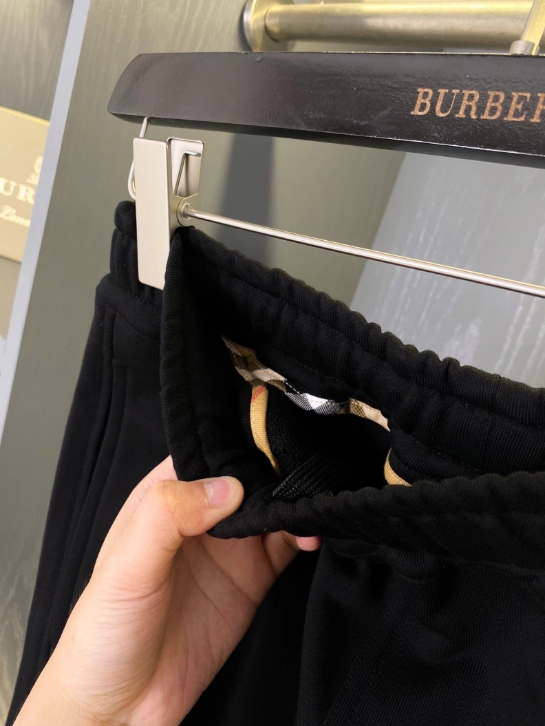 Practical Bxrbxrry Shorts 92619