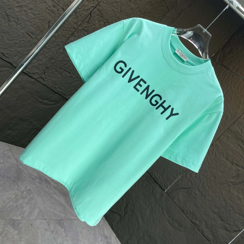 Refined Gxvxnchy T-Shirts 95472