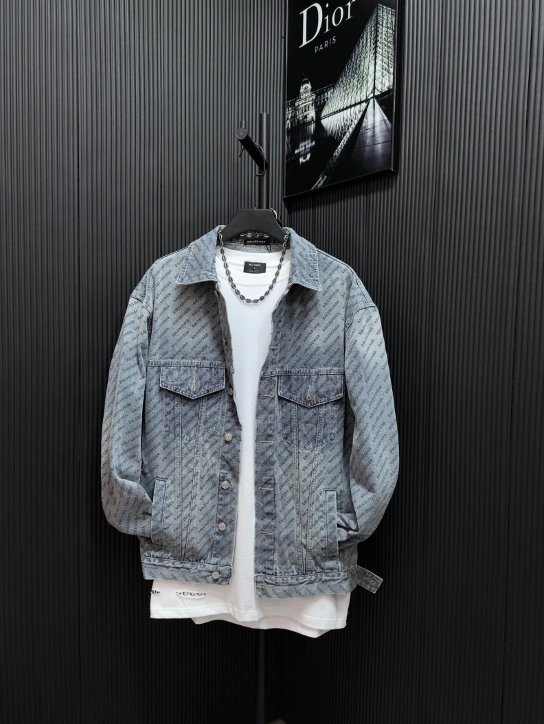 Trendy Bxlxnciaga Coats 91789