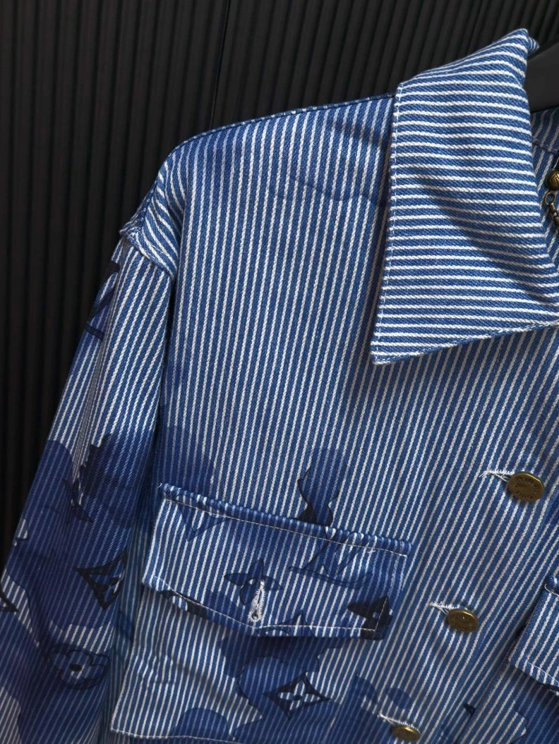 LX Coats WellDesigned 98041