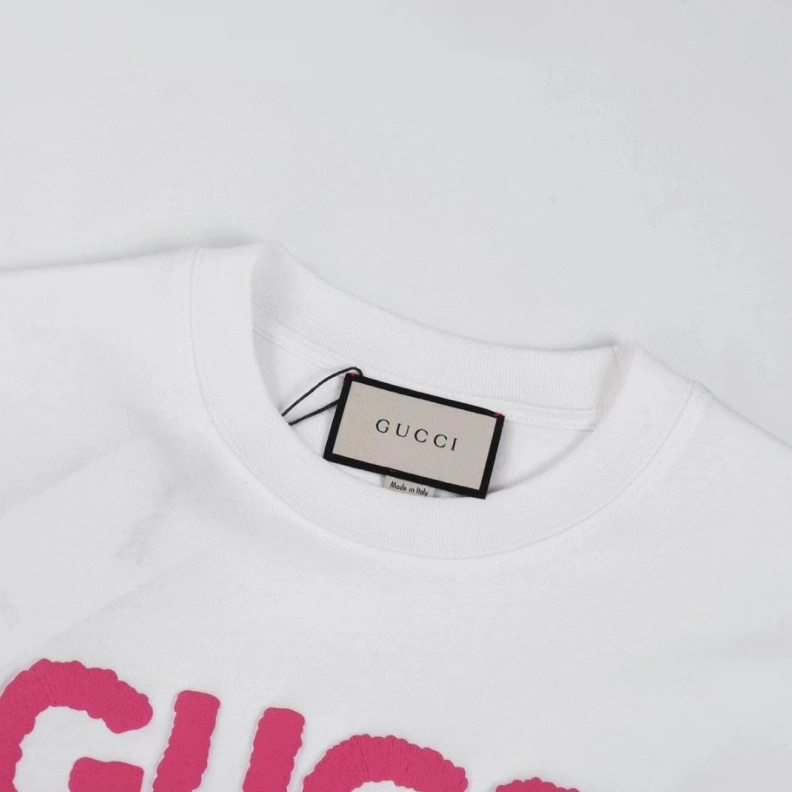 Stylish Gxccx T-Shirts 96043