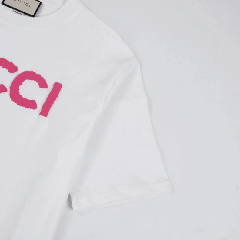 Stylish Gxccx T-Shirts 96043