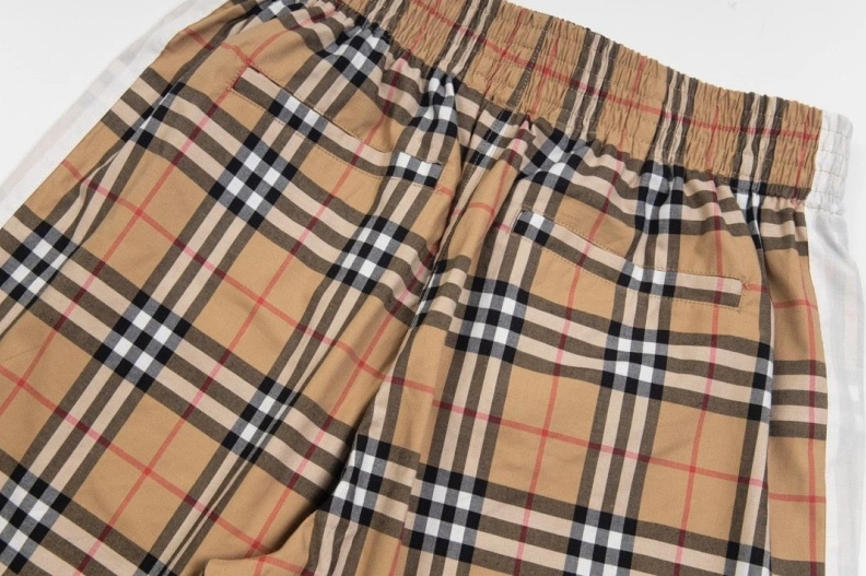 Sleek Bxrbxrry Shorts 92578