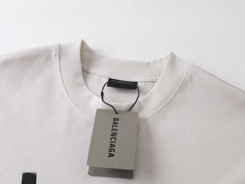 Trendy Bxlxnciaga T-Shirts 91810