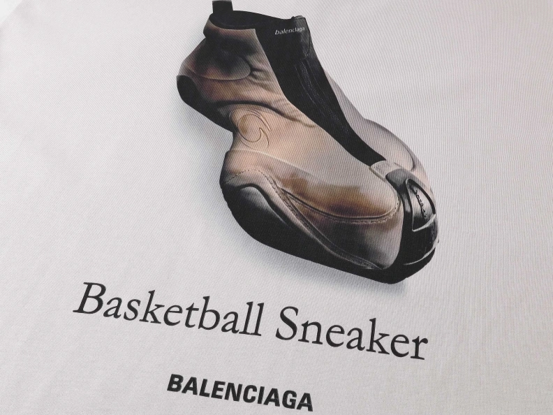 Trendy Bxlxnciaga T-Shirts 91810