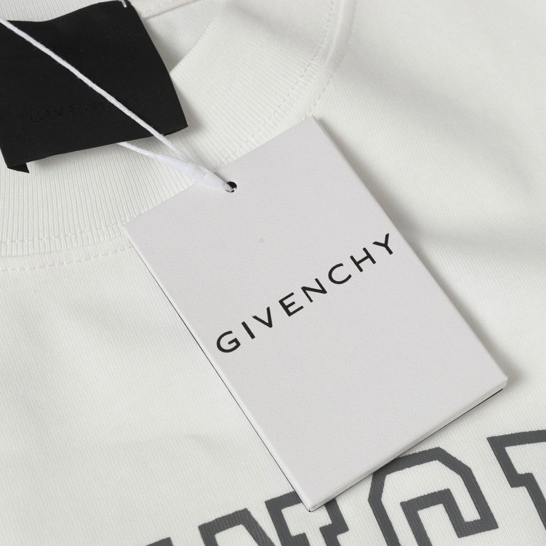 Gxvxnchy T-Shirts Lightweight 95450