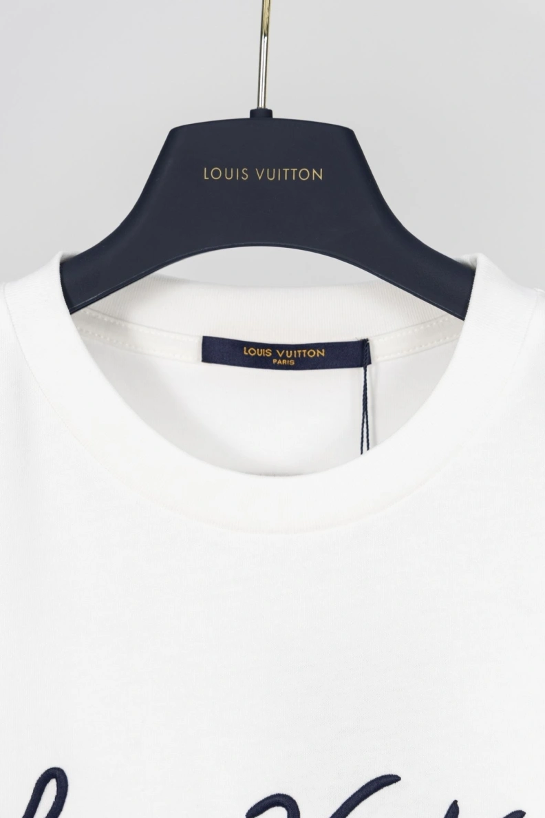 Elegant LX T-Shirts 97721