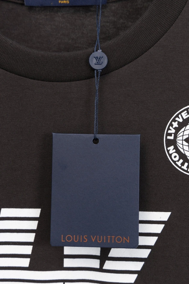 Resilient LX T-Shirts 97661