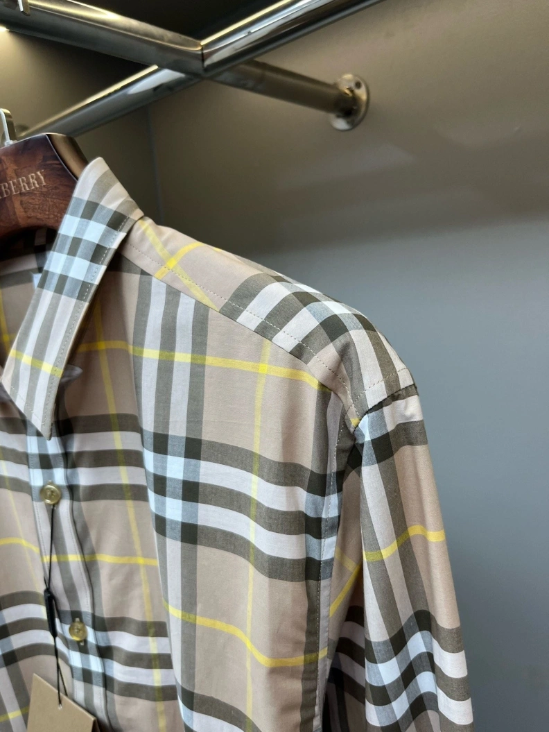 Bxrbxrry Shirts Bold 92429